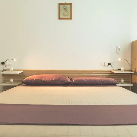 Pomelia Holiday home